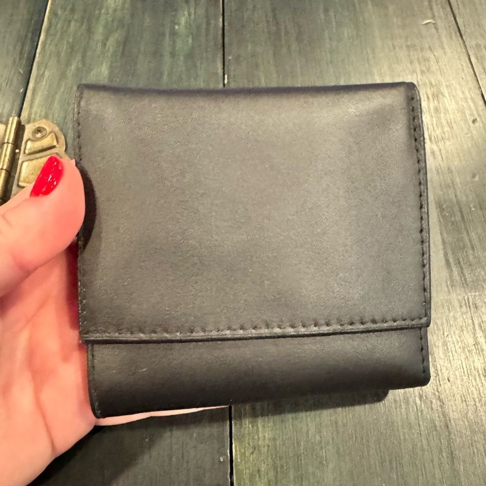 NEW Black Strong Leather Co. Tri-Fold Badge Wallet